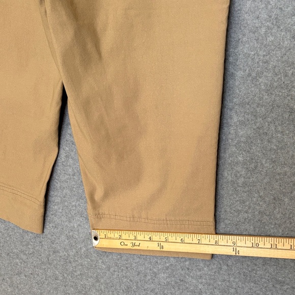 Alfred Dunner Cropped Capri Pants 10 Khaki - Picture 4 of 7